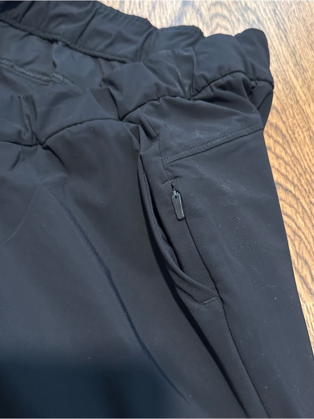 Vuori Black Elastic-Waist Straight Leg miles ankle Pants size small comfortable - Picture 5 of 12